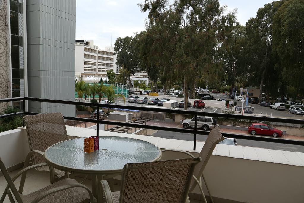 River Beach Apartments Λεμεσός Δωμάτιο φωτογραφία
