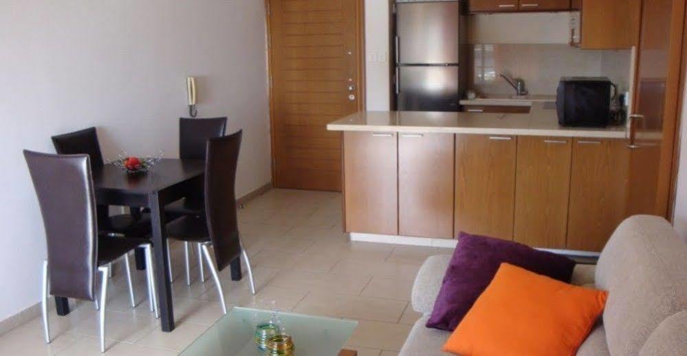 River Beach Apartments Λεμεσός Εξωτερικό φωτογραφία